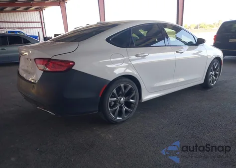 2015 Chrysler 200 S из США, поврежденный, VIN 1C3CCCBB4FN698181